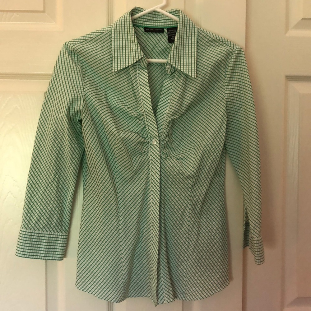 Cute and simple layering top